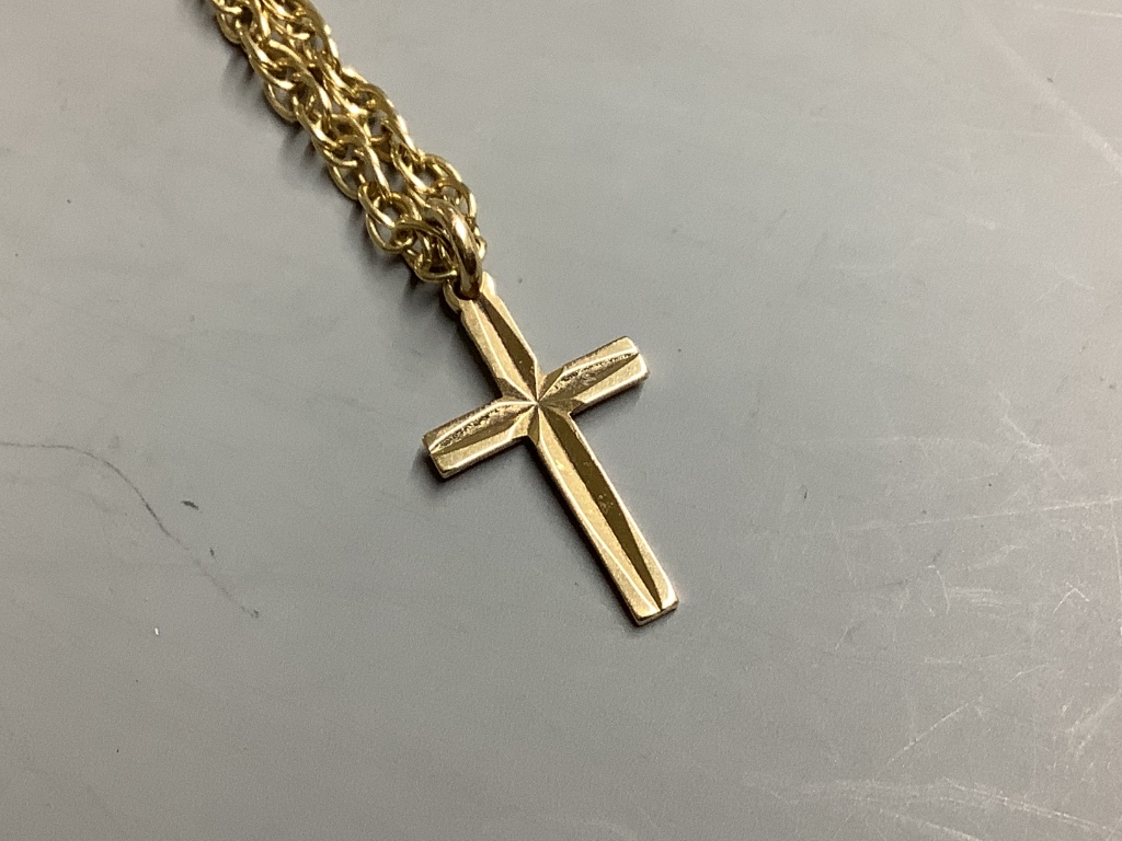 A 9ct yellow gold cross pendant on 9ct (375) gold chain 11.7g